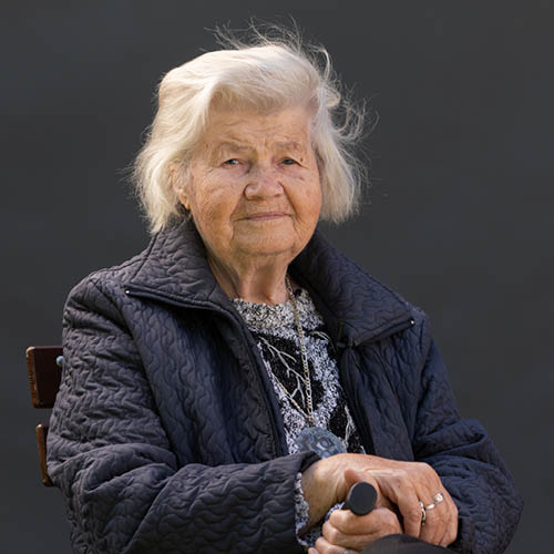 Anna Mikhajlova, geb. 1930, Überlebende der Leningrader Blockade, interviewt im Sommer 2023.